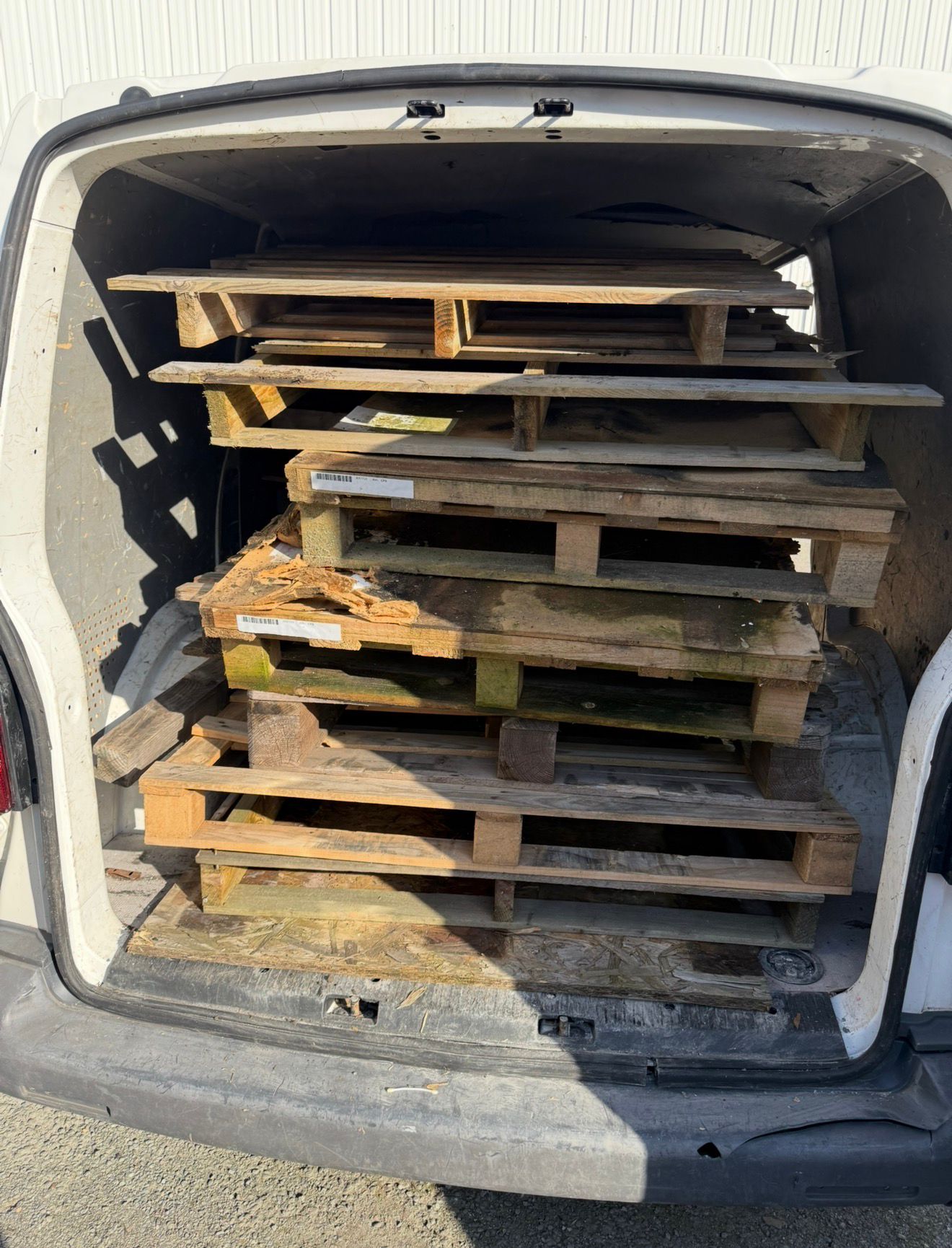 Débarras gratuit en Gironde : comment ça marche ?